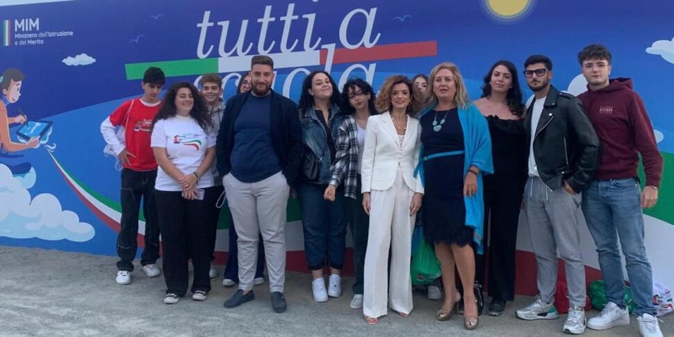 Tutti a Scuola, Calabria e Sicilia alla cerimonia con Mattarella e Valditara: inclusione e lotta alla dispersione