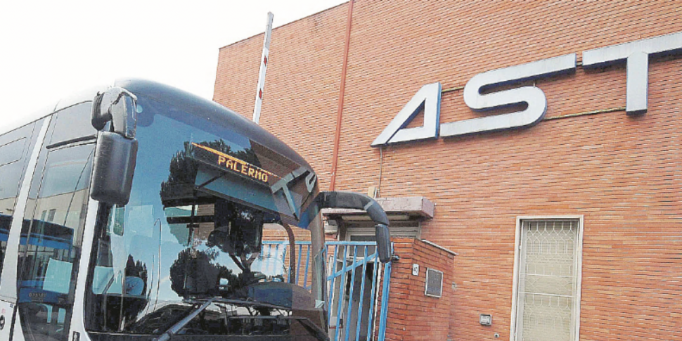 Il nuovo terremoto nella sanità in Sicilia nato dalle indagini sui trasporti: il ruolo del fratello di Cuffaro Il nuovo terremoto nella sanità in Sicilia nato dalle indagini sui trasporti: il ruolo del fratello di Cuffaro