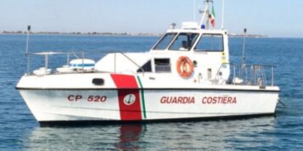 Disperso in mare nel Tarantino: ritrovati sulla spiaggia indumenti e effetti personali