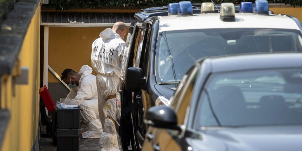 Neonati sepolti in giardino, il sindaco di Traversetolo: "Un fulmine a ciel sereno"