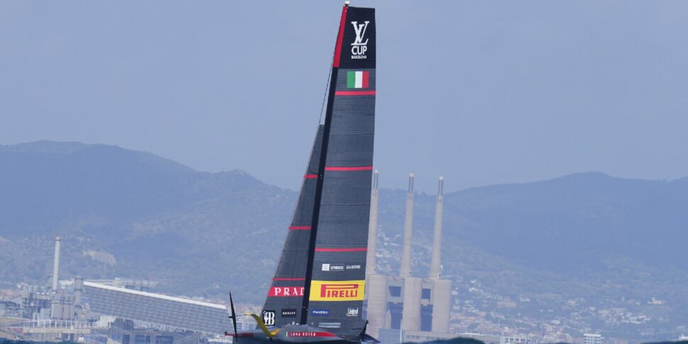 Vuitton Cup, Luna Rossa batte American Magic nella prima delle due regate