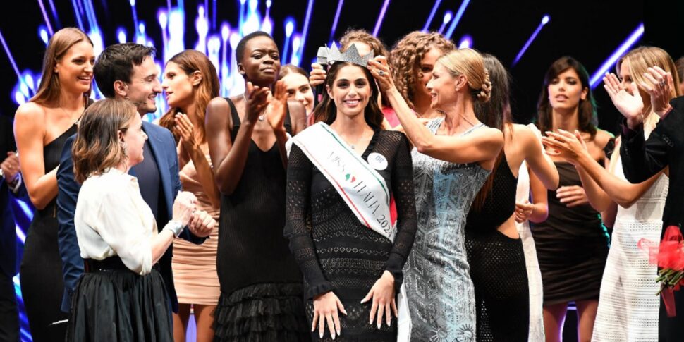 Chi è Ofelia Passamonti, la 24enne eletta Miss Italia 2024