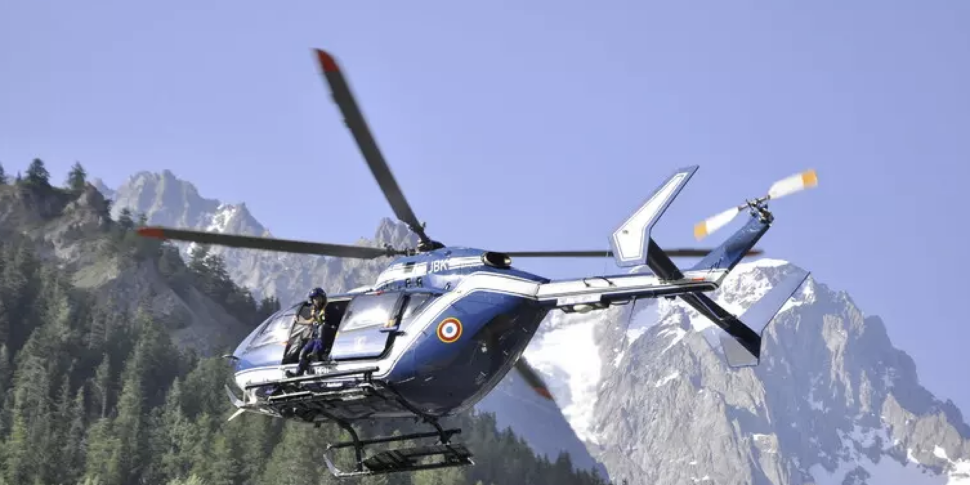 Paura sul Monte Bianco, quattro alpinisti dispersi da ieri. Bloccati a causa del maltempo