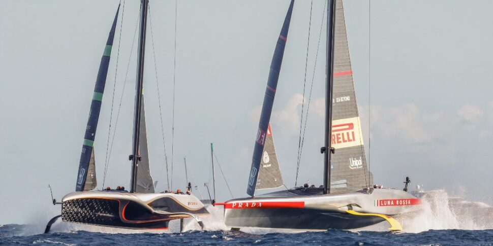 Louis Vuitton Cup, giornata negativ per Luna Rossa: doppio ko. Ineos Britannia è avanti 6 4