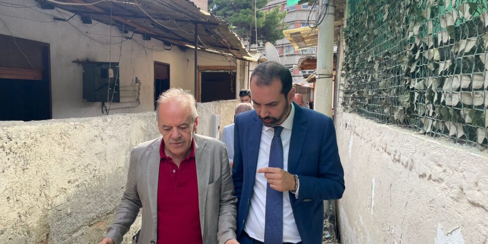 Scontro tra Basile e Scurria: soffiate all'asta case di Contesse