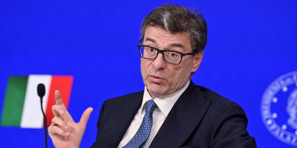 https://assets.gazzettadelsud.it/2024/10/Il-ministro-Giancarlo-Giorgetti-970x485-1727971590.jpg