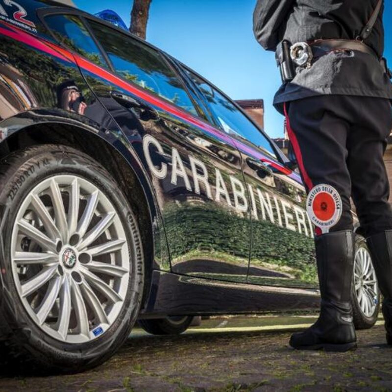 Auto carabinieri generica