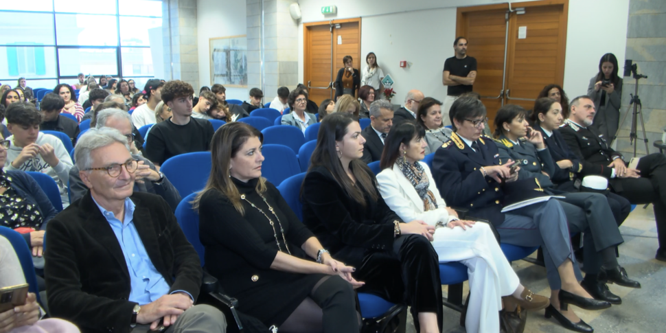 "Un patto con gli uomini contro la violenza di genere", tavola rotonda del Cirs al Palacultura di Messina