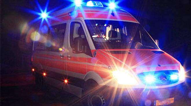 Bimbo di 11 anni precipita dalla finestra di un palazzo e muore Bimbo di 11 anni precipita dalla finestra di un palazzo e muore