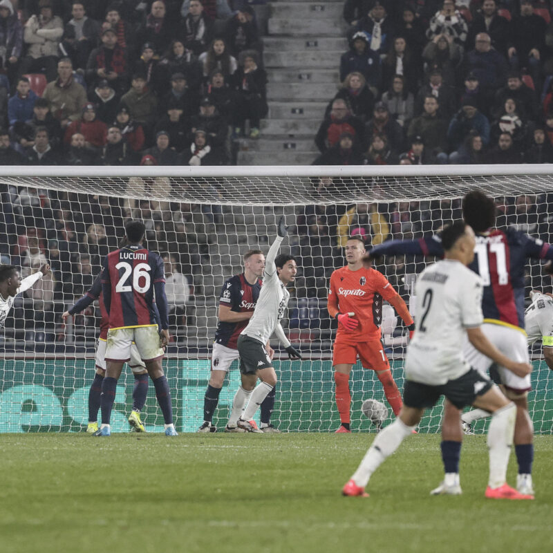 Monaco's Thilo Kehrer scores the 0-1 goal during the UEFA Champions League soccer match between Bologna FC and AS Monaco at Renato Dall'Ara stadium in Bologna, Italy, 5 November 2024. ANSA/ELISABETTA BARACCHI