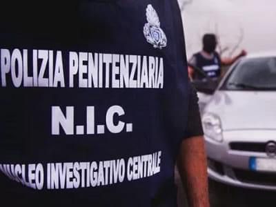 Secondigliano, dal carcere distribuiva cellulari e droga per i dete… Secondigliano, dal carcere distribuiva cellulari e droga per i dete…