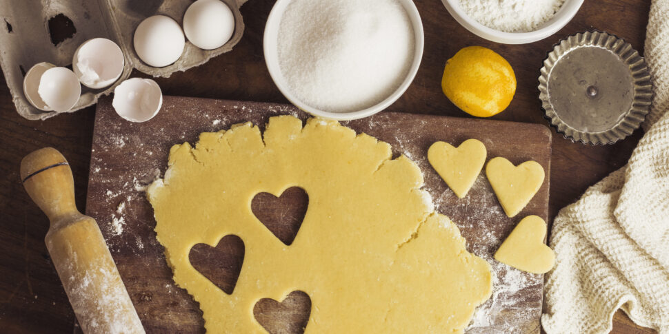 Ricetta pasta frolla: scopri come prepararla per crostata e biscotti