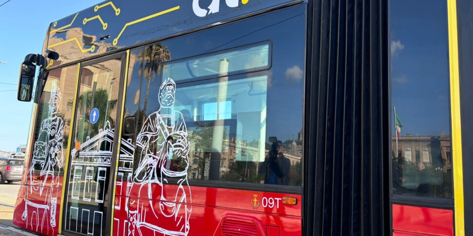 Linea tranviaria, nuova vettura a Messina. Avviata la sperimentazione dei semafori intelligenti