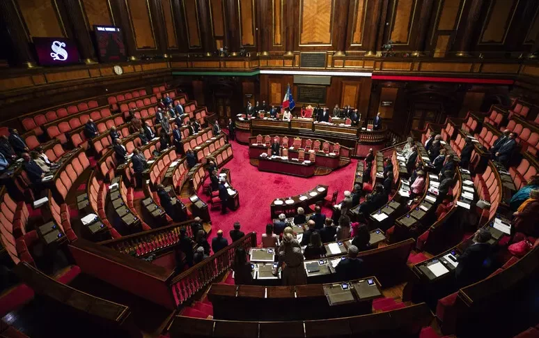 La legge di bilancio va in Aula al Senato senza mandato al relatore, si dimette Guido Liris