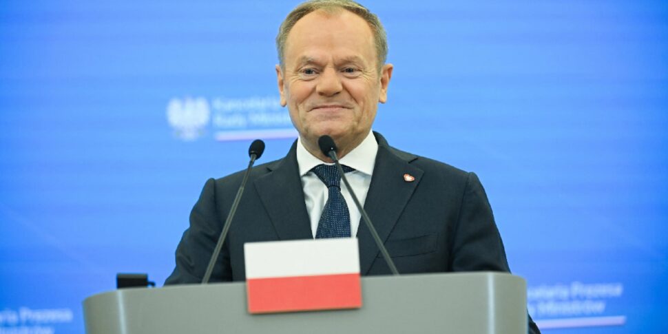 Donald Tusk: L’Ue pronta a inviare peacekeeper in Ucraina nel post guerra, serve una pace duratura"