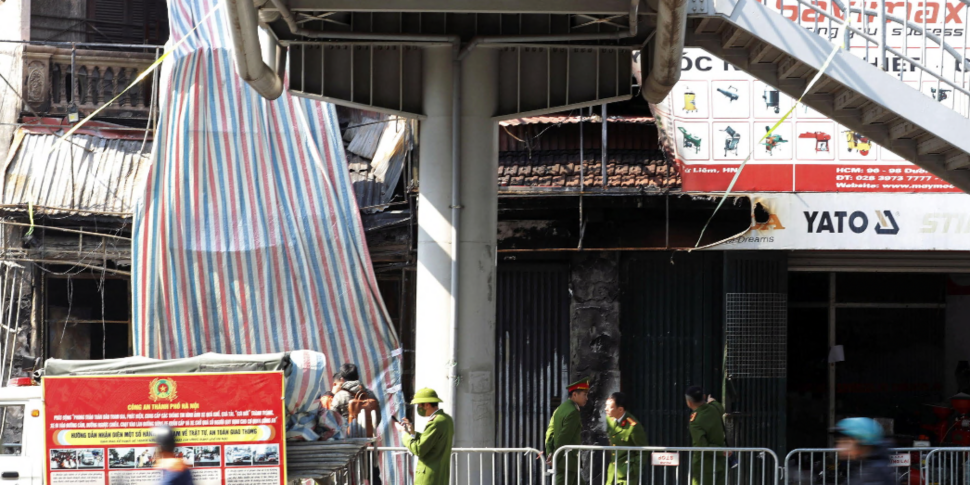 Incendio in un bar karaoke ad Hanoi, 11 morti