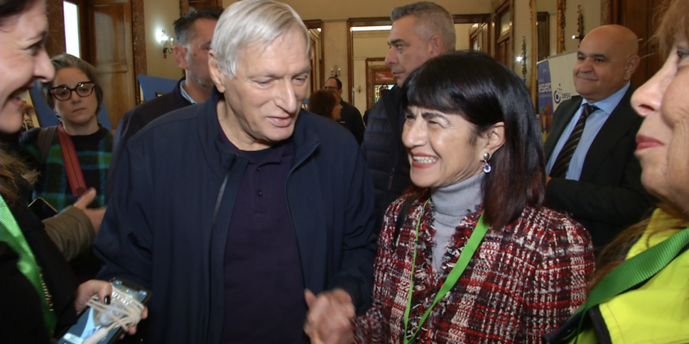 Don Luigi Ciotti: il prete che ha combattuto la mafia, testimonial dell' "Esserci Festival" a Messina