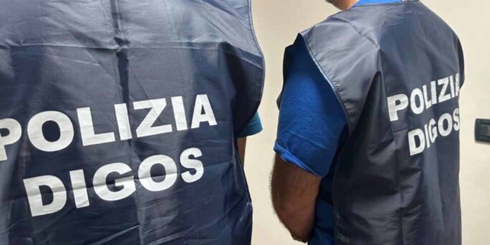 https://assets.gazzettadelsud.it/2024/12/digos-970x485-1736845304.jpg