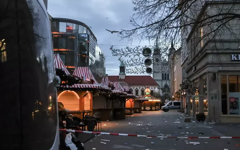 Sale a 4 il bilancio delle vittime nell’attacco al mercatino di Natale di Magdeburgo. L