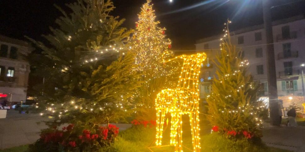 Natale a Messina, seconda puntata: l'isola pedonale si veste a festa