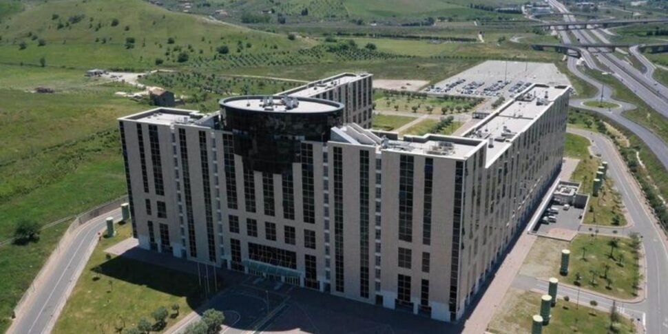 Speranze per gli idonei nei concorsi della Regione Calabria. Vicina la proroga delle graduatorie