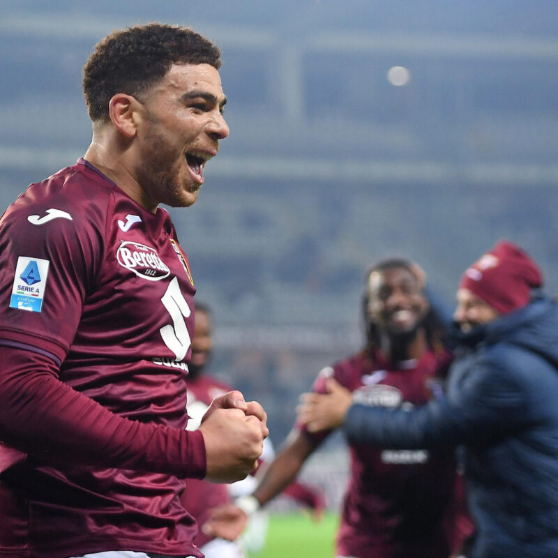 Torino's Che Adams score the gol (2-0) during the italian Serie A soccer match Torino FC vs Cagliari Calcio at the Olimpico Grande Torino Stadium in Turin, Italy, 24 January 2025 ANSA/ALESSANDRO DI MARCO