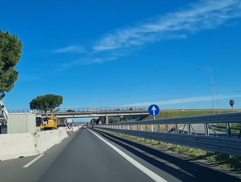 Odissea sull’A20 Messina-Palermo: corsie uniche, gallerie insicure e cantieri infiniti tra Villafranca e Tusa