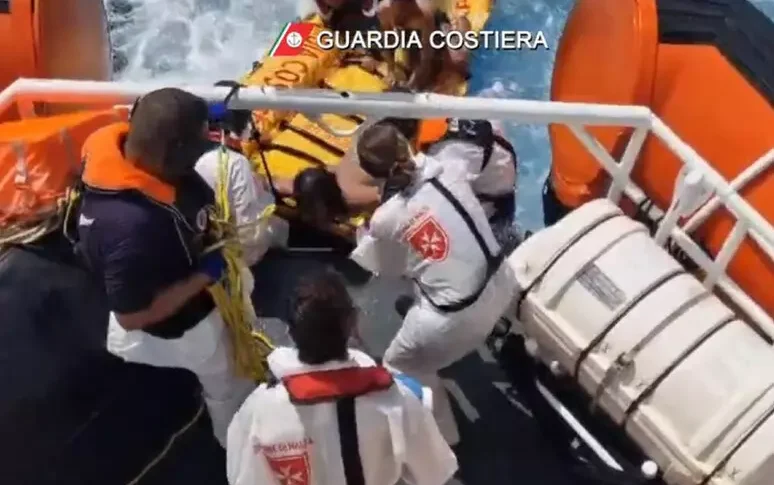 Naufragio Lampedusa, vane le ricerche notturne dei 20 dispersi