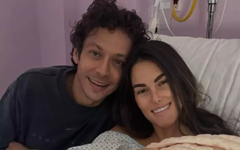 Valentino Rossi di nuovo papà, "Benvenuta Gabriella"