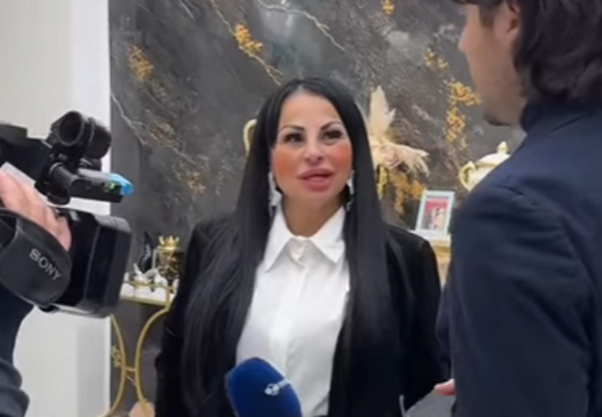 Dopo Roccaraso la tiktoker Rita De Crescenzo sceglie Ovindoli. Il p… Dopo Roccaraso la tiktoker Rita De Crescenzo sceglie Ovindoli. Il p…
