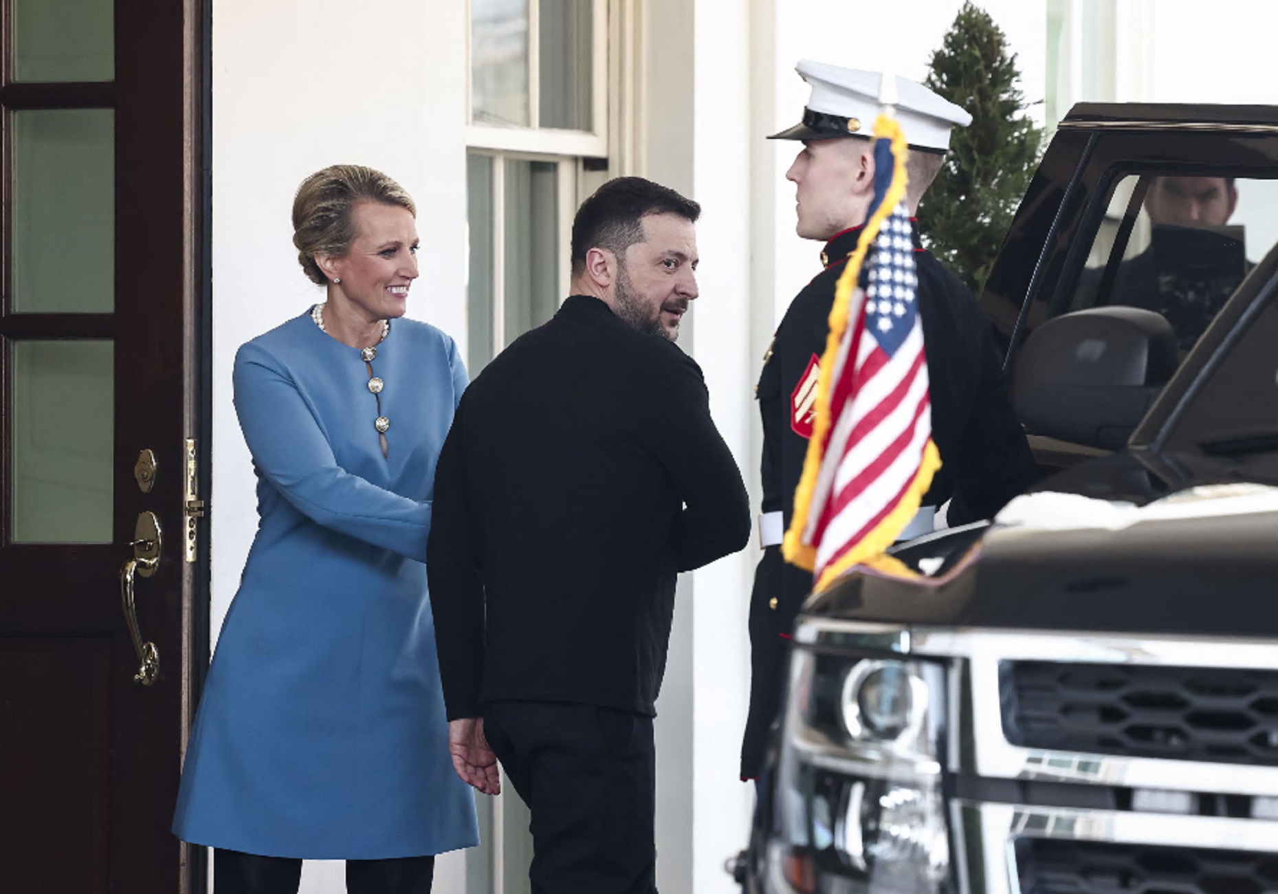 Il botta e risposta nello Studio Ovale: ecco la lite fra Trump, Zel… Il botta e risposta nello Studio Ovale: ecco la lite fra Trump, Zel…