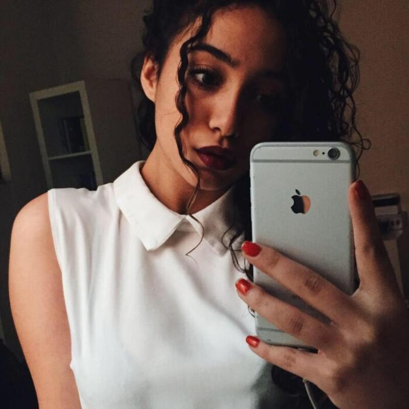Camilla Sanvoisin, la venticinquenne trovata morta giovedì all'alba a casa del compagno in zona Giustiniana a Roma, in una foto tratta dal suo profilo facebook. +++ Facebook/Camilla Sanvoisin +++ ATTENZIONE LA FOTO NON PUO' ESSERE PUBBLICATA SENZA L'AUTORIZZAZIONE DELLA FONTE DI ORIGINE CUI SI RINVIA +++
