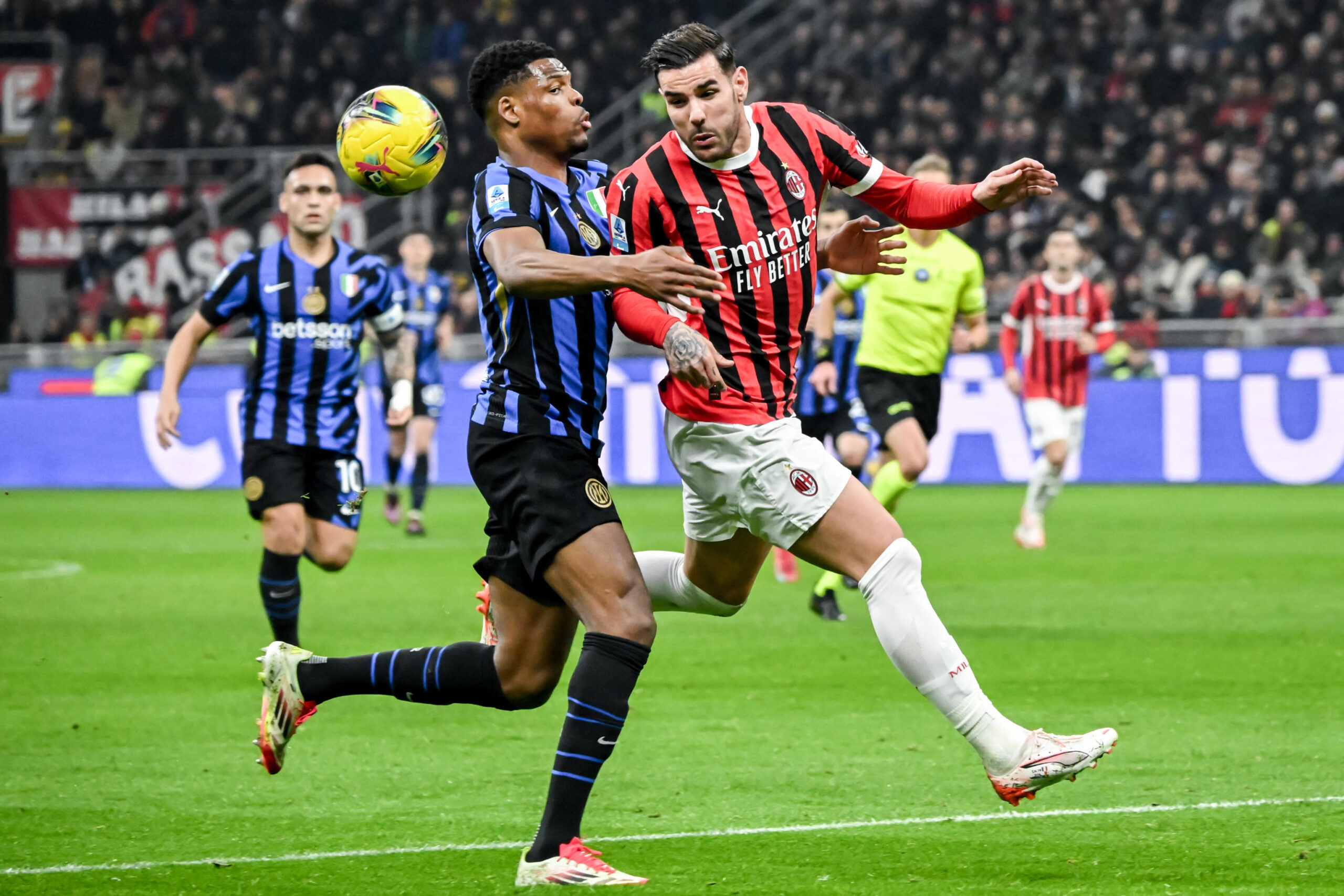L' Inter pareggia al 93', il derby di Milano finisce 1-1 L' Inter pareggia al 93', il derby di Milano finisce 1-1