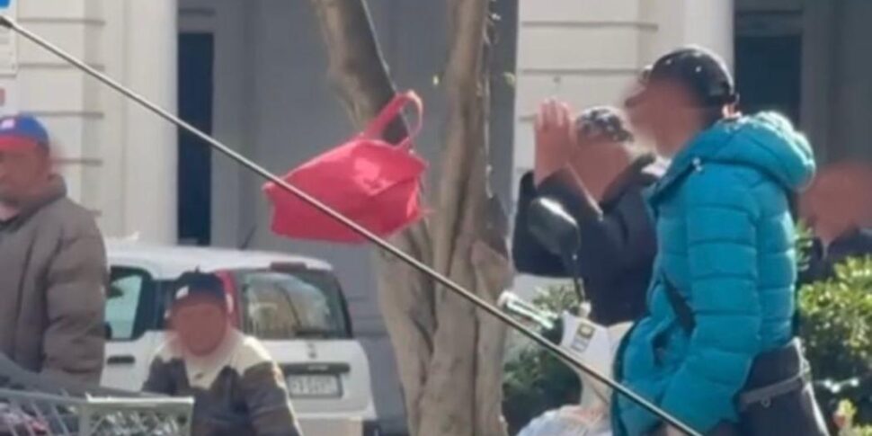 Messina, che rabbia piazza Lo Sardo! Nel cuore della città un luogo di degrado e criminalità