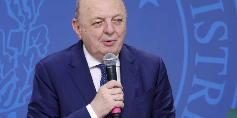 caro energia italia in ansia il ministro pichetto sul gas pronti a procedere anche senza il via libera dell8217ue da Gazzettadelsud.it caro energia italia in ansia il ministro pichetto sul gas pronti a procedere anche senza il via libera dell8217ue
