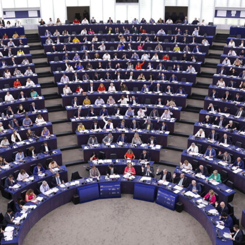 Via libera dall'Eurocamera a una risoluzione sulla difesa comune