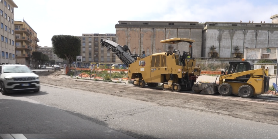 Messina: apre il cantiere del nuovo tratto di pista ciclabile tra la stazione e l'approdo degli aliscafi
