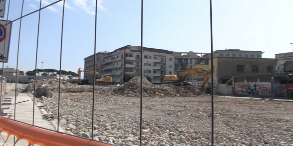 Messina: demolizione degli ultimi due edifici per l'I Hub, ora si può partire