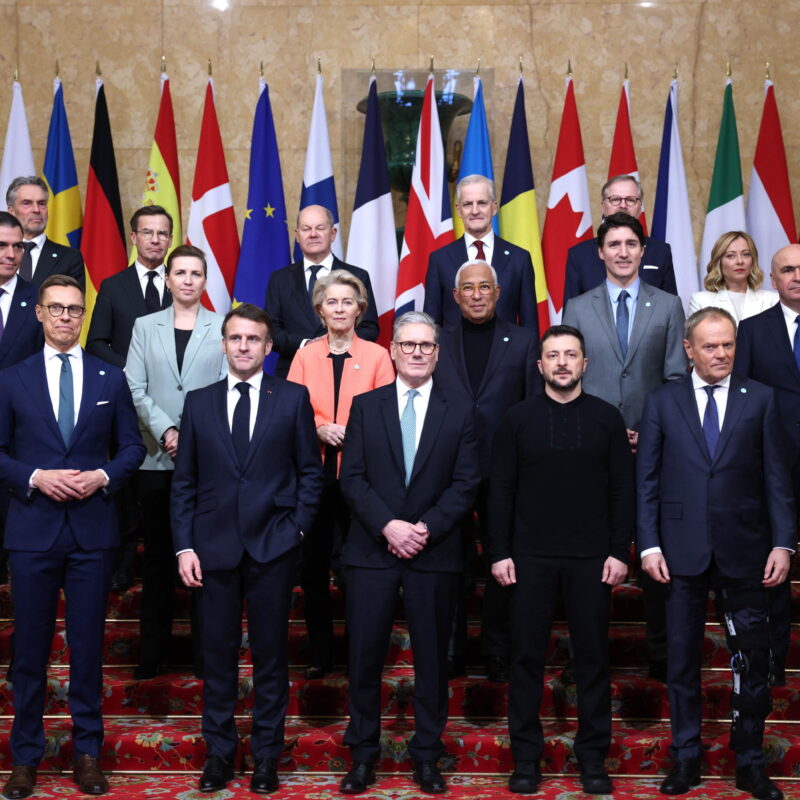 epaselect epa11935011 (L-R, front row) Finnish President Alexander Stubb, French President Emmanuel Macron, British Prime Minister Keir Starmer, Ukrainian President Volodymyr Zelensky, Polish Prime Minister Donald Tusk, (L-R, second row) Spain's Prime Minister Pedro Sanchez, Danish Prime Minister Mette Frederiksen, President of the European Commission Ursula Von der Leyen, President of the European Council Antonio Costa, Canadian Prime Minister Justin Trudeau, Romania's interim President Ilie Bolojan, (L-R, third row) NATO Secretary General Mark Rutte, Dutch Prime Minister Dick Schoof, Swedish Prime Minister Ulf Kristersson, German Chancellor Olaf Scholz, Norwegian Prime Minister Jonas Gahr Store, Prime Minister of the Czech Republic Petr Fiala, Italys Prime Minister Giorgia Meloni and Turkish Foreign Minister Hakan Fidan, pose for a family photo ahead of the plenary meeting during a summit on Ukraine, at Lancaster House in London, Britain, 02 March 2025. Starmer is hosting a summit of European leaders in London to discuss the ongoing war in Ukraine. EPA/NEIL HALL/POOL