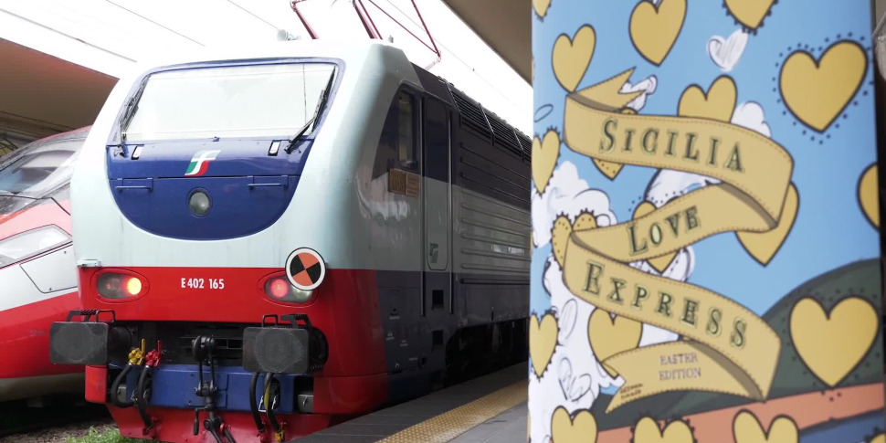 caro trasporti la regione punta sui treni a natale al via la seconda edizione di sicilia express