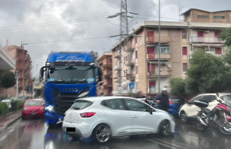 Incidente sulla statale 114 a Messina: traffico in tilt all'altezza di ...