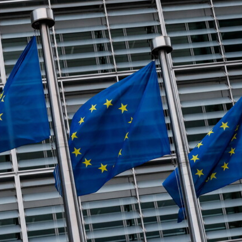 La Commissione europea sul golden power: "Stati obbligati a notifica o consultazione preventiva'