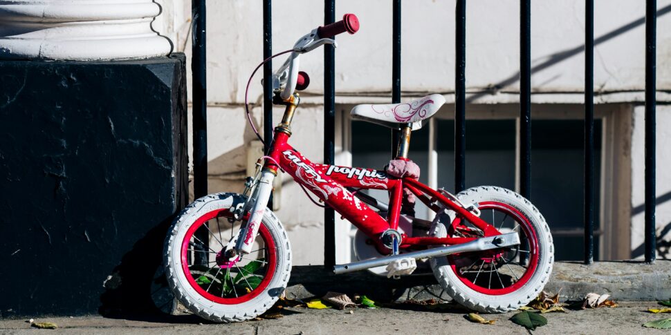 https://assets.gazzettadelsud.it/2025/05/Bicicletta-bambini-970x485.jpg