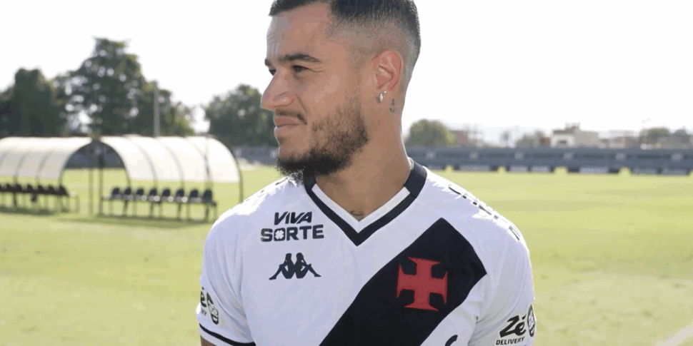 spari durante l intervista in brasile paura per coutinho al centro sportivo del vasco video da Feedpress.me spari durante l intervista in brasile paura per coutinho al centro sportivo del vasco video