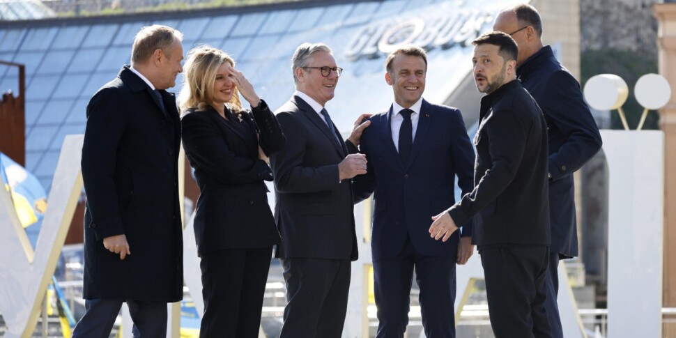 Macron, Starmer, Merz e Tusk arrivati a Kiev: Macron, Starmer, Merz e Tusk arrivati a Kiev: