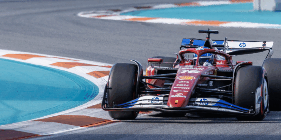 F1, incredibile al Gp Miami: Leclerc sbatte contro un muro, non parteciperà alla Sprint Race F1, incredibile al Gp Miami: Leclerc sbatte contro un muro, non parteciperà alla Sprint Race
