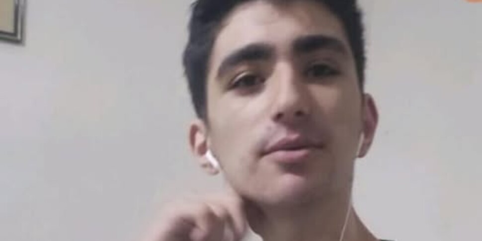 Il 15enne scomparso a Mondragone trovato morto nel Torinese Il 15enne scomparso a Mondragone trovato morto nel Torinese