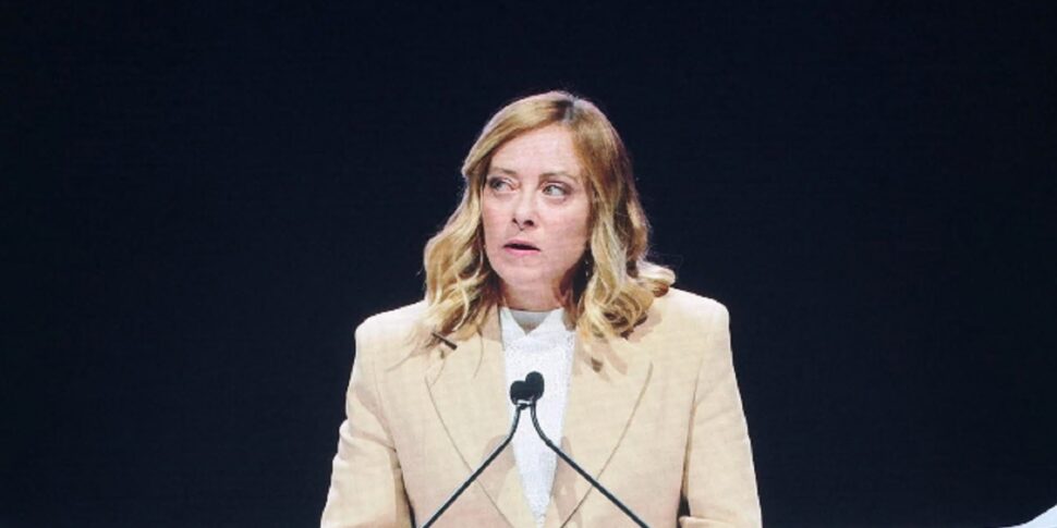 Per Meloni momento cruciale su Ucraina: "Restiamo uniti" Per Meloni momento cruciale su Ucraina: "Restiamo uniti"