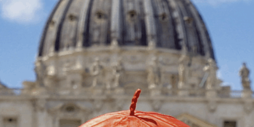 Verso il Conclave, tutto pronto nella Cappella Sistina per l Verso il Conclave, tutto pronto nella Cappella Sistina per l