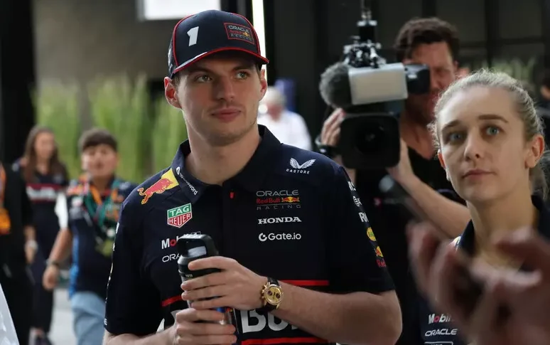 Altra gioia per Max Verstappen, è diventato papà: “Lily, ti amiamo” Altra gioia per Max Verstappen, è diventato papà: “Lily, ti amiamo”